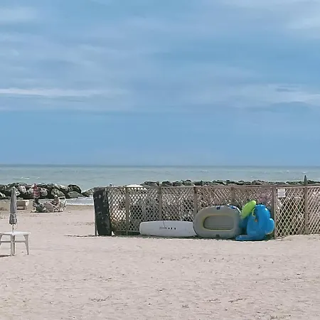 Apartment Fronte Mare Lu *